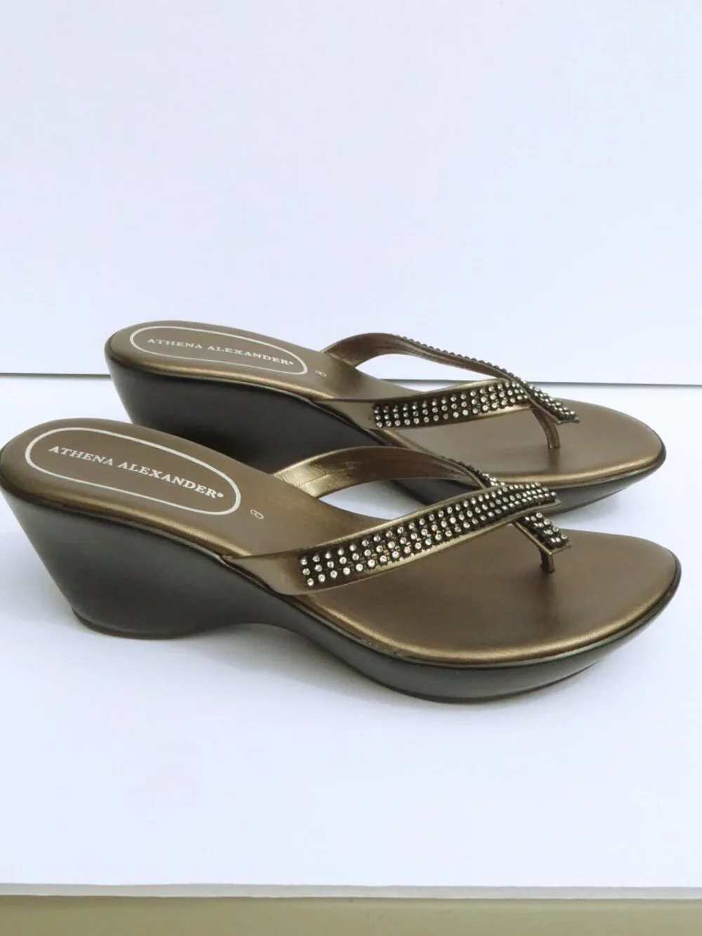 New Athena Alexander pewter metallic faux leather rhinestone wedge sandals sz 8